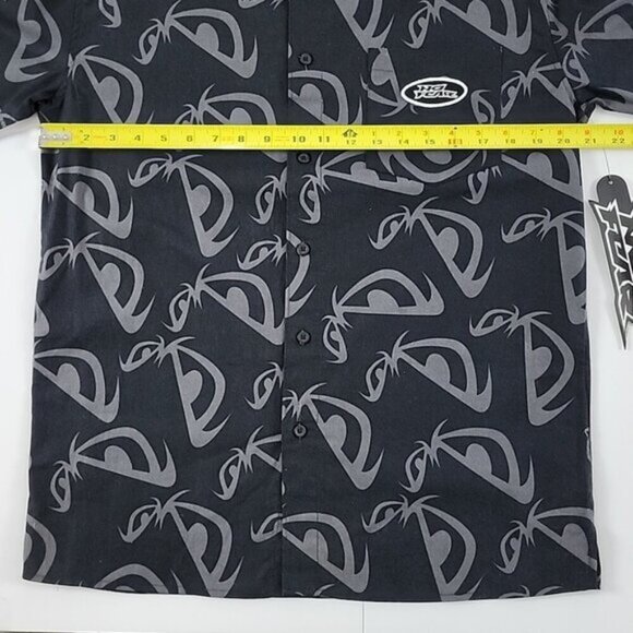 NWT No Fear Men's Black Grey Button Up Short Sleeves Cotton Shirt Size Small - Picture 9 of 10